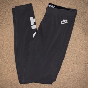 Nike leggings